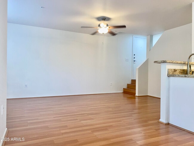 Photo - 1701 E Colter St