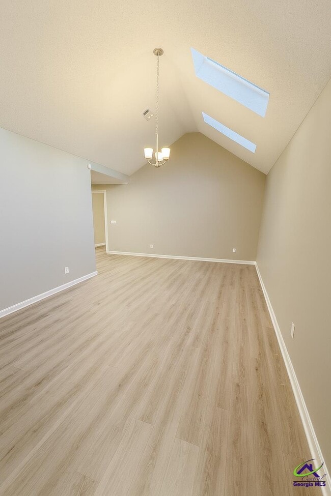 Photo - 102 Arbour Ct