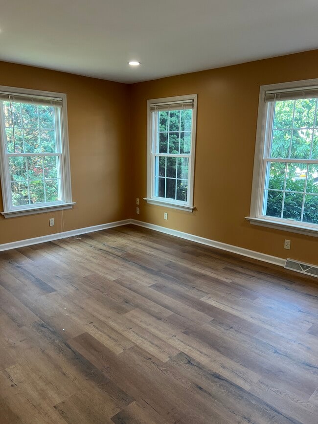 Photo - 1516 Tussey Ct