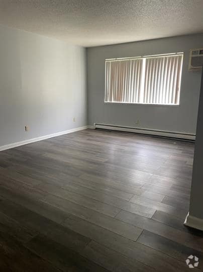 Building Photo - 595 Wagner Dr Rental
