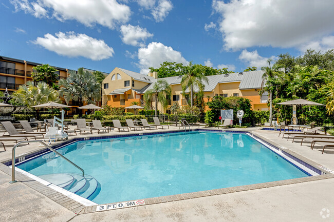 Boynton Beach Townhomes - Boynton Beach Townhomes