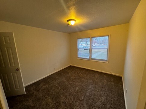 Photo - Anthony Wayne Villas and Flats