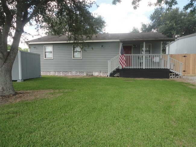 Photo - 6820 Mississippi Rd