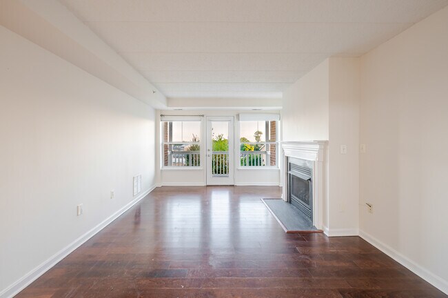 Photo - 2605 Douglass Pl SE Unit 302