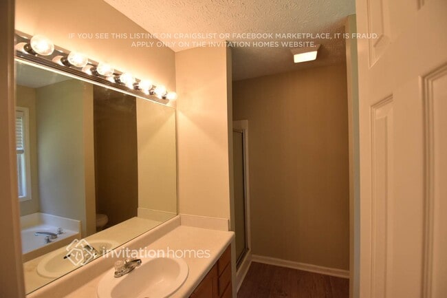 Photo - 402 Parlor Cir