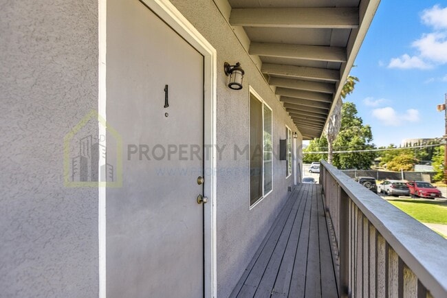 Photo - 15th Ave_4Plex Unidad 1