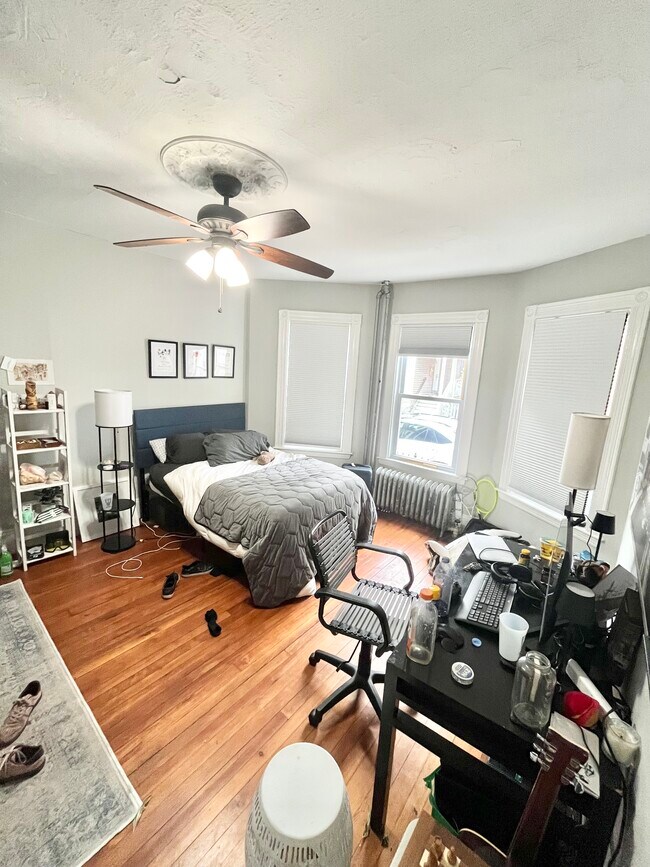 Photo - 10 Carmel St Unit 1