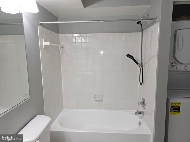 Photo - 13800 Farnsworth Ln Unit 5204
