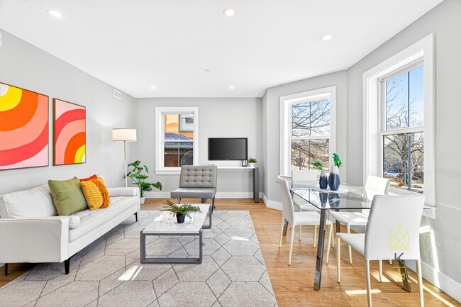 Photo - 584 Cambridge St Unit 1