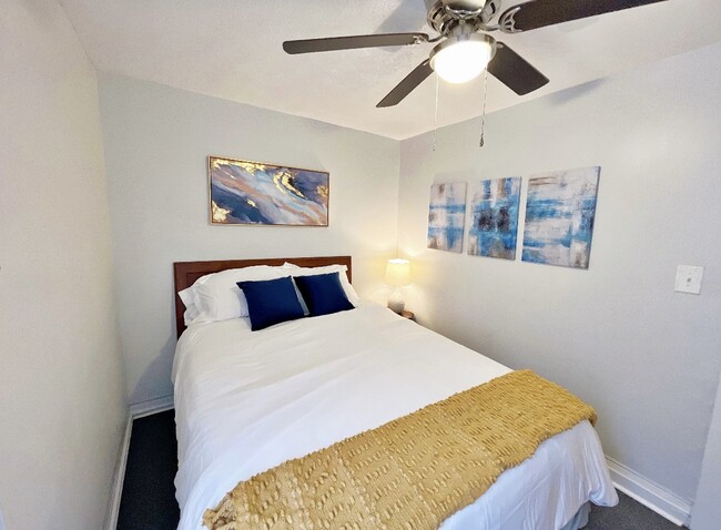 Photo - 911 5th St W Unit 3