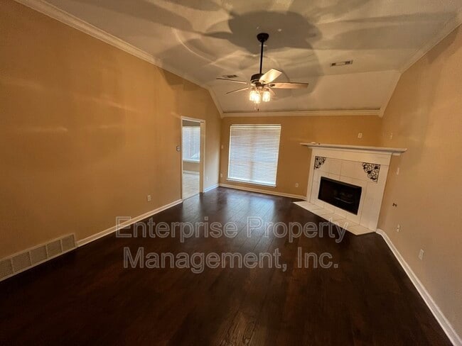 Photo - 9480 Grove Rd