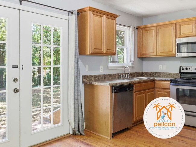 Photo - Spacious 4 Bedroom, 2 Bathroom Home