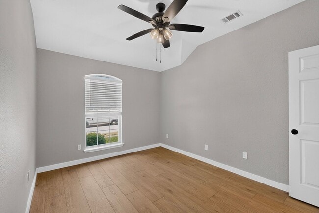 Photo - 9881 Cambridge Dr