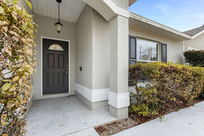 Photo - Spacious 3 Bedroom Home with Large Yard in Palm Coast