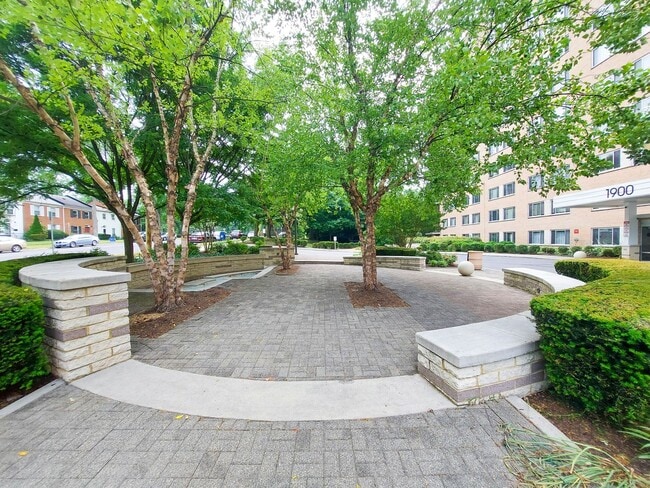 Photo - Spacious 1br/1bth Condo minutes from Downtown Silver Spring! Unit 308
