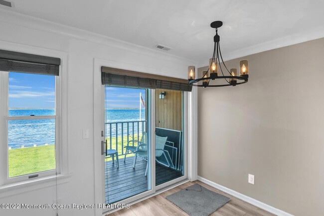 Photo - 324 Shore Dr Unidad E4