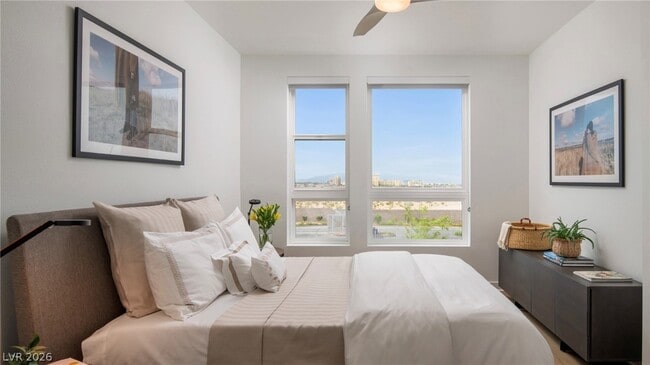 Building Photo - 11055 S Las Vegas Blvd Unit 1121