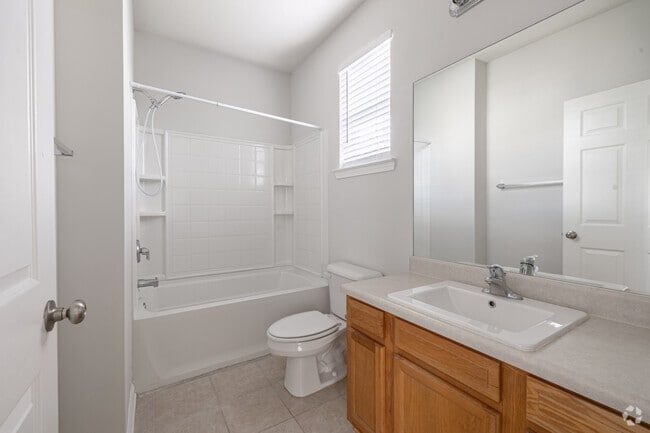 2 habitaciones, 2 baños, 1000 pies cuadrados, baño