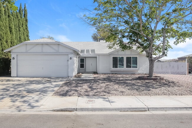 Building Photo - 7900 Fanciful Ave Rental