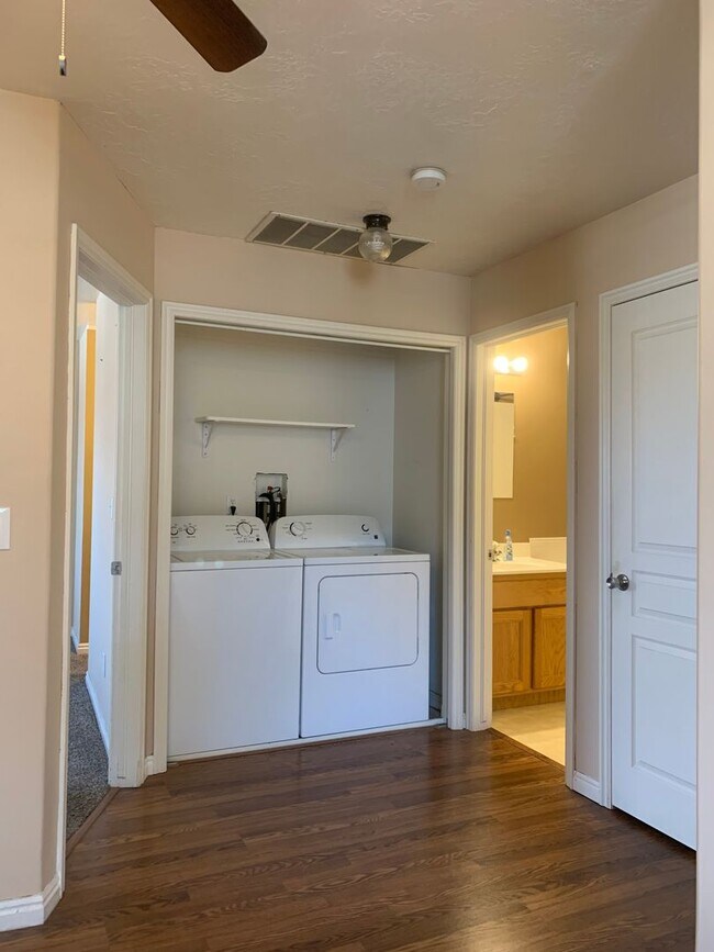 Photo - Move in December: 2 Bed 2 Bath Ogden Condo with 3 Weeks Free!