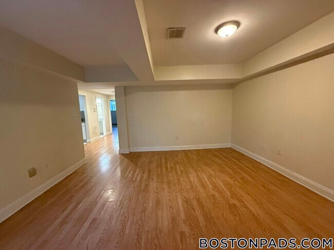 Photo - 1130 Commonwealth Ave Unit 7