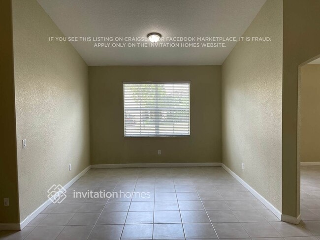 Photo - 10566 Galleria St