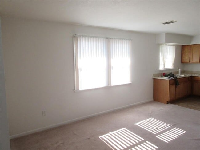 Photo - 27162 Sunnybrook Rd