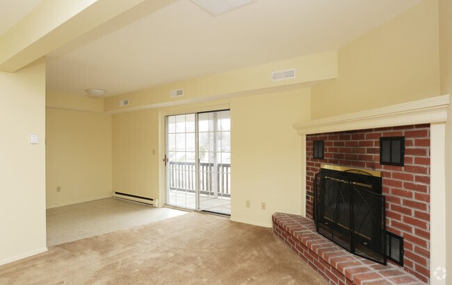 E-C Floor Plan - 1BR, 1BA_851SF