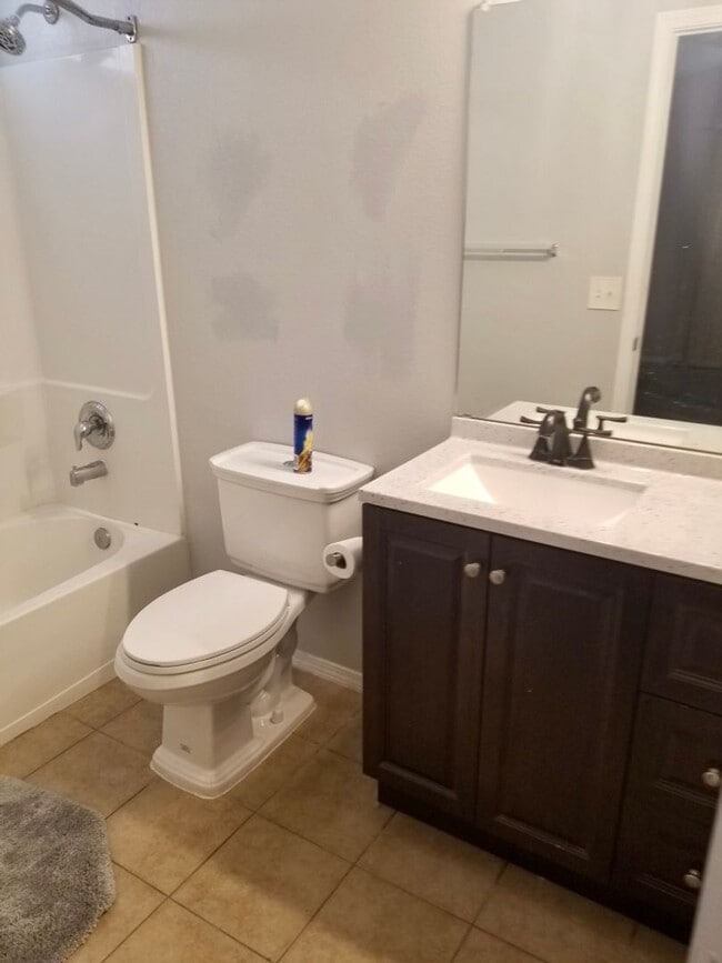 Photo - 5095 Kensington Way