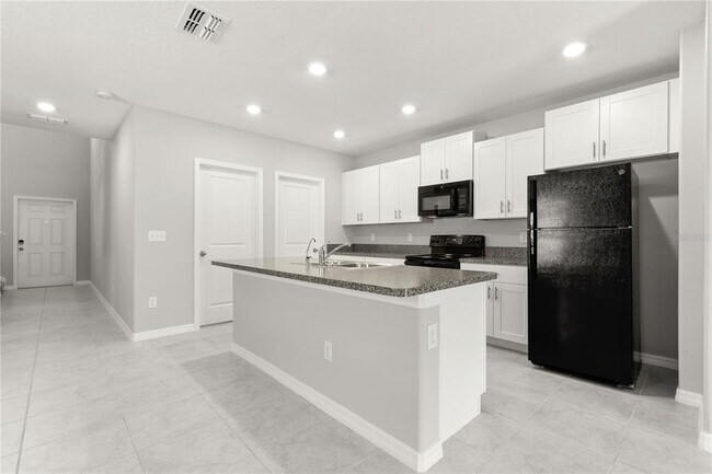 10217 Summer Kiss Ave