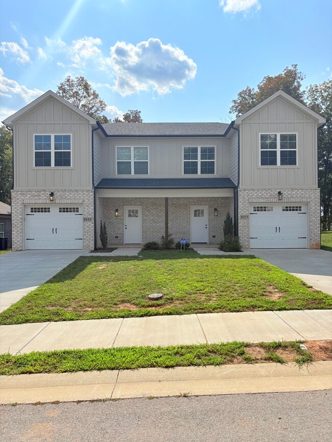Building Photo - 6538 Fortuna Ave Unit 6538 Rental