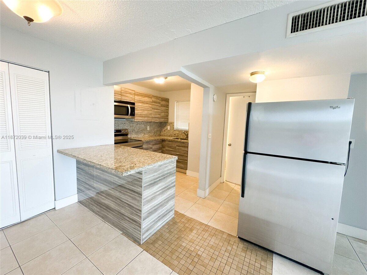 Photo - 8840 Fontainebleau Blvd Unit 402