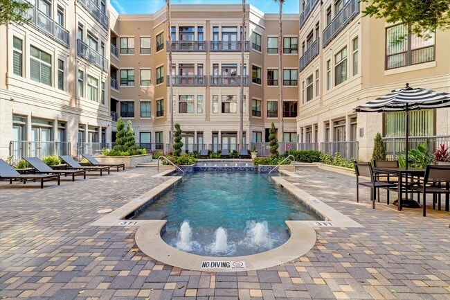 Photo - 1901 Post Oak Blvd Unit 4304