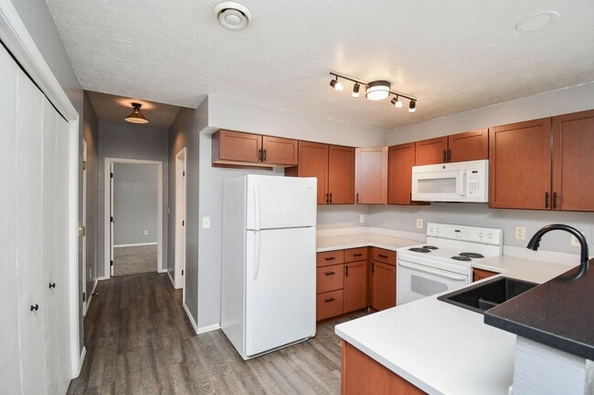 Photo - 1602 S Campbell Trail