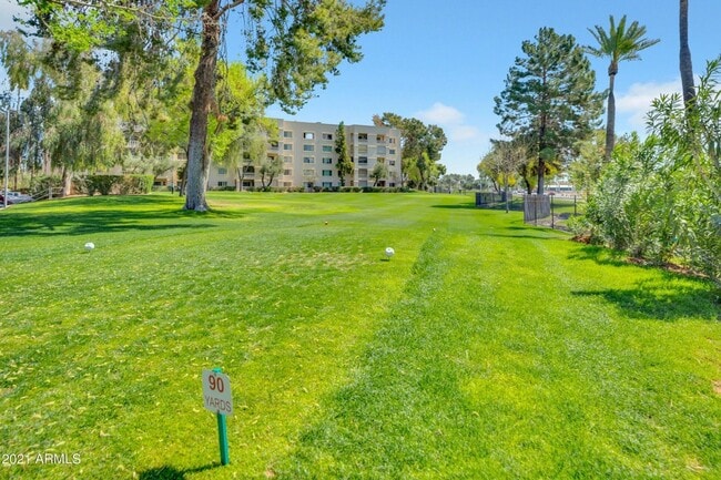 Building Photo - SCOTTSDALE SHADOWS LUXURY CONDO WITH AC, WATER INCLUDED AND 9 HOLE GOLF Unit 504