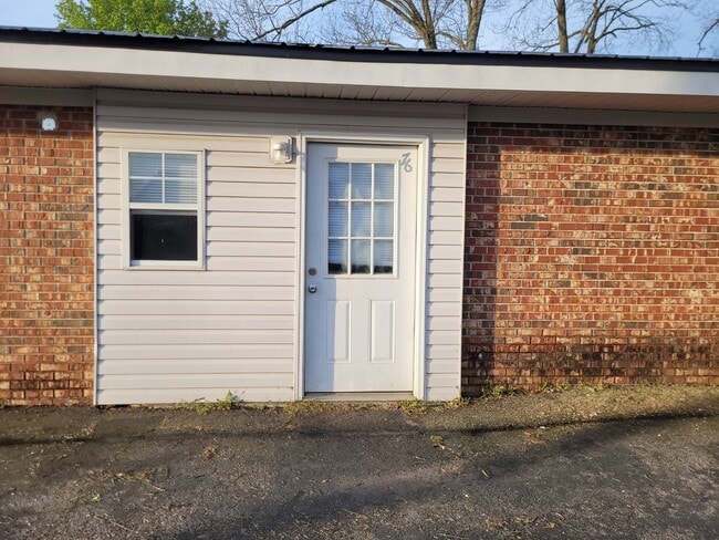 Building Photo - 70 GA-98 Unit Apartment 76