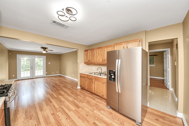 Photo - 1535 Pleasantville Dr