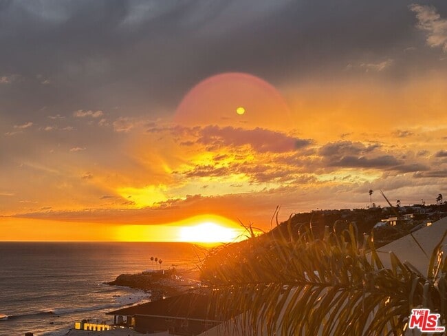 Photo - 18065 Coastline Dr Unidad 3