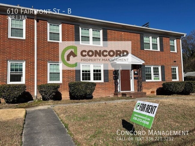 Building Photo - 610 Fairmont St Unit B