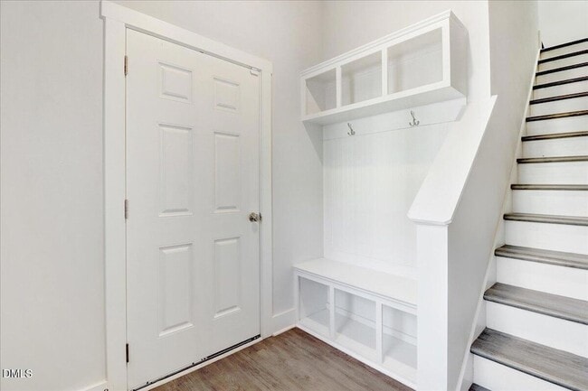 Photo - 857 S Franklin St