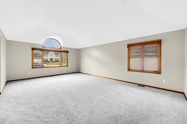 Photo - 2420 Harbor Ct