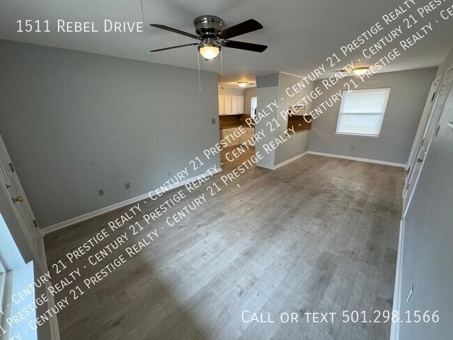 Photo - 1511 Rebel Dr