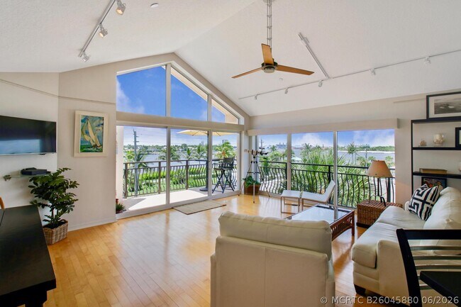 Photo - 314 Inlet Way Unit 303