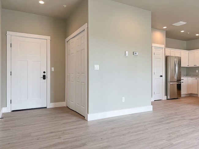 Photo - Pet Friendly 2 bed/ 2 bath unit at Soldier Ridge! Unit # 206