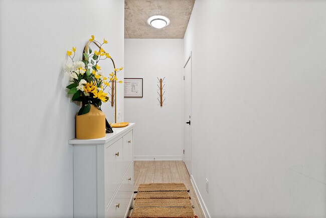 Photo - 45 Baseball Pl