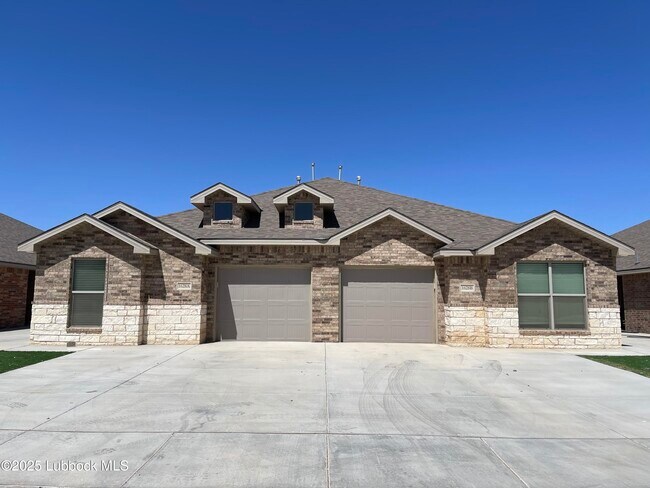 Photo - 1628 133rd St Townhome