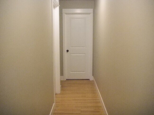 Photo - 5 Bedroom Duplex in University Area