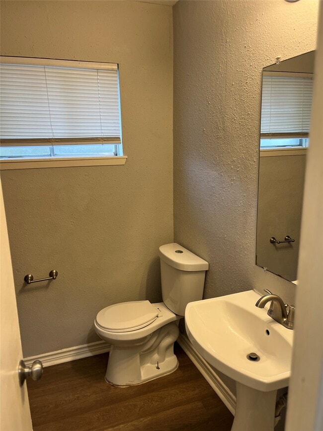 Photo - 5142 Madden Ln
