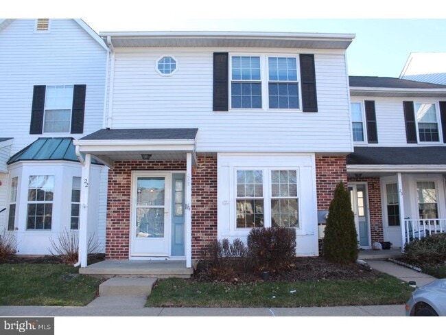 Building Photo - 22 Wyckwood Ct