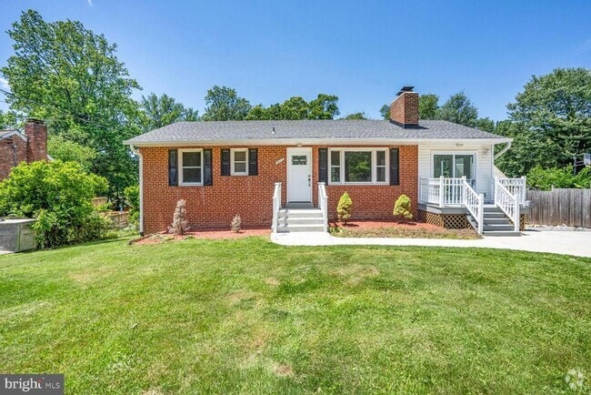 Building Photo - 4112 Orchard Dr Rental